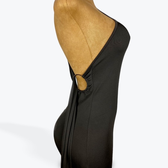 Elegant One-Shoulder dress - Picture 14 of 15